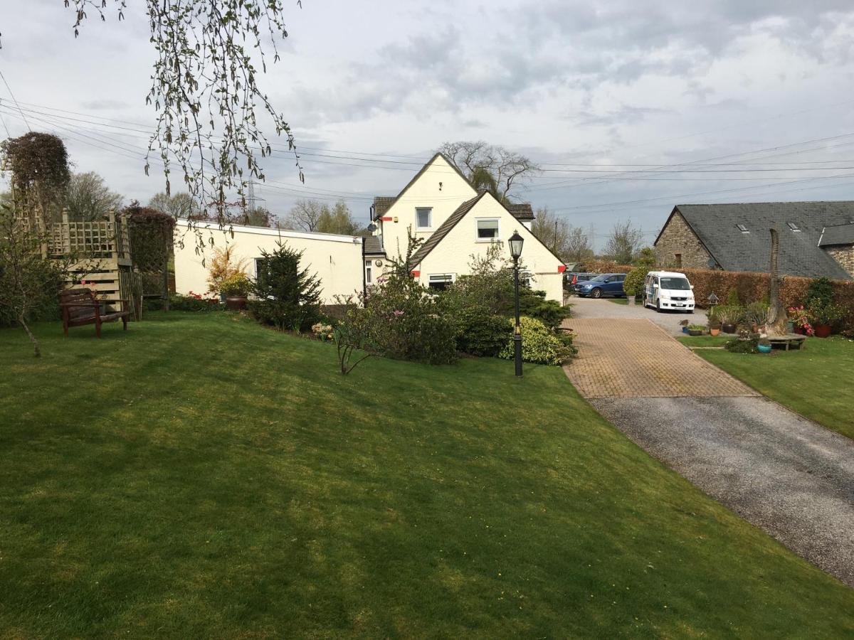 Llanwenarth Cottage A Beautiful Place To Just Be. Abergavenny Exterior photo